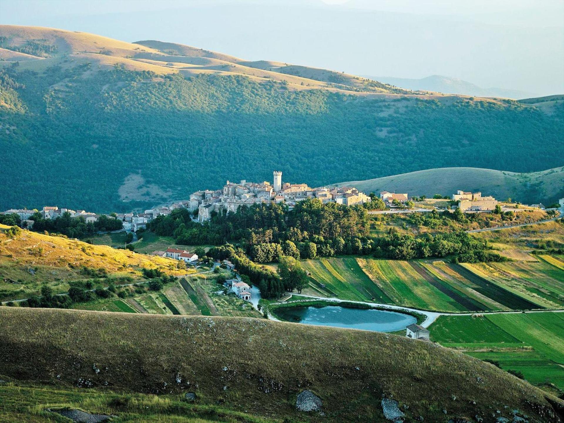 Dimora Sessanio Bed and Breakfast Santo Stefano Di Sessanio Εξωτερικό φωτογραφία